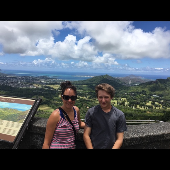 Meet your Posher, Angelina - Picture 2 of 8